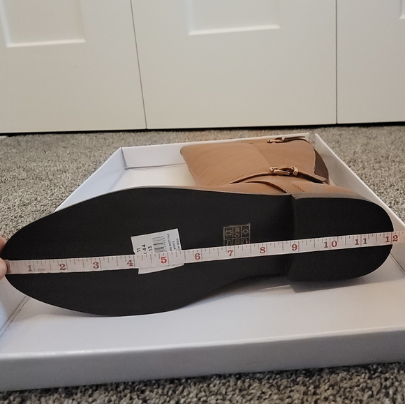 New In Box Riding-style Boots - Picture 8 of 8